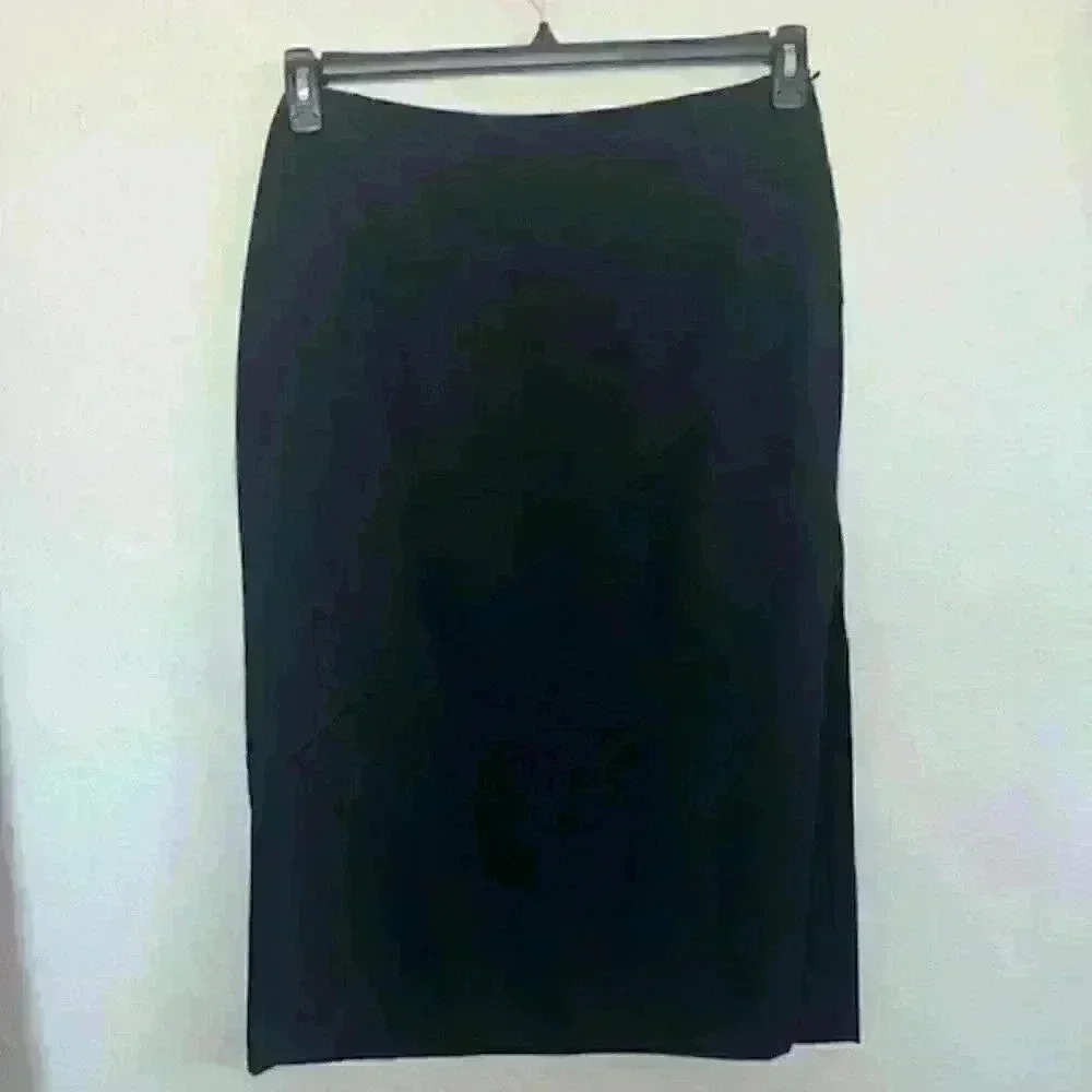 Zara Skirt with side‎ slit NWT